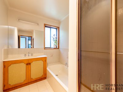 5 Landy Street, Horsham