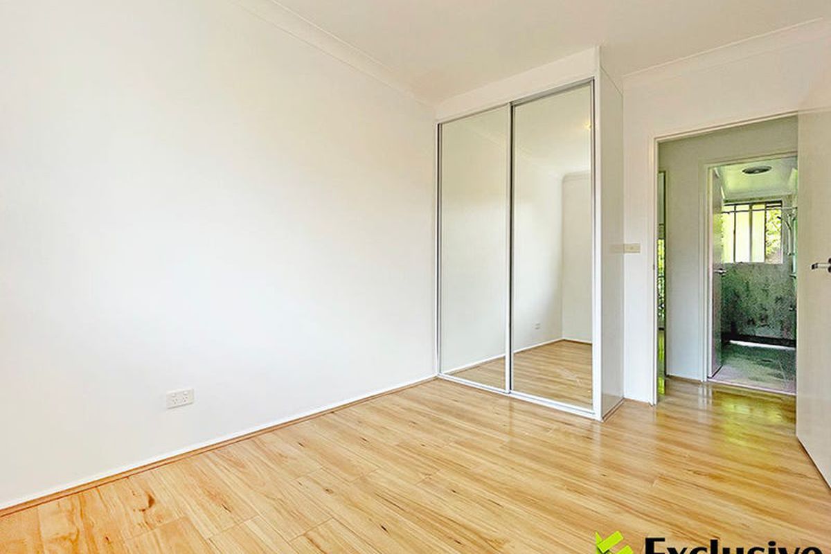 3 / 43 Henley Road, Homebush West