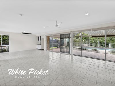 1 Kidston Avenue, Rural View