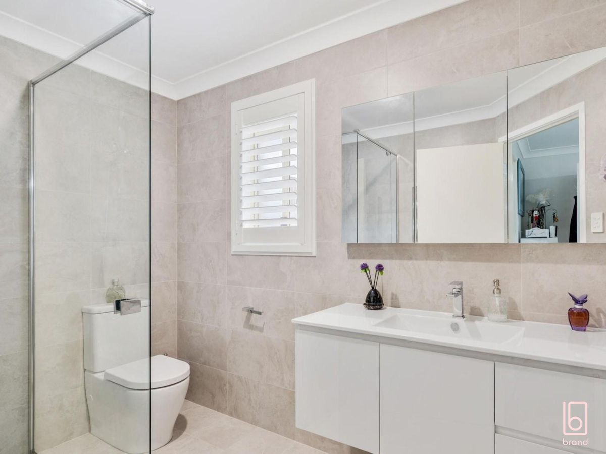 3 Duntroon Close, Hamlyn Terrace