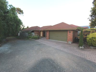 1 Cromwell Drive, Lara