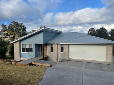 39 King Fisher Drive, Eden