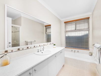 3 Edgar Link, Piara Waters