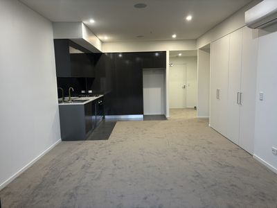 D6061 / 7 Bennelong Parkway , Wentworth Point