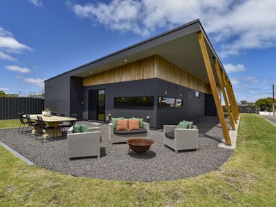 18 Mabel Street, Beachport