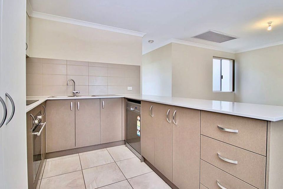 5 / 4 Vigo Cove, Baldivis