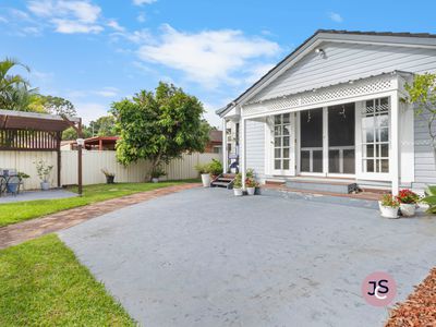 25 Granada Avenue, Macquarie Hills