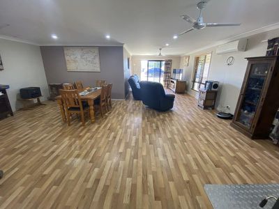 54 Trouts Road, Kingaroy