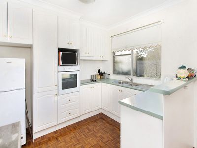 2 / 59 Pur Pur Avenue, Lake Illawarra