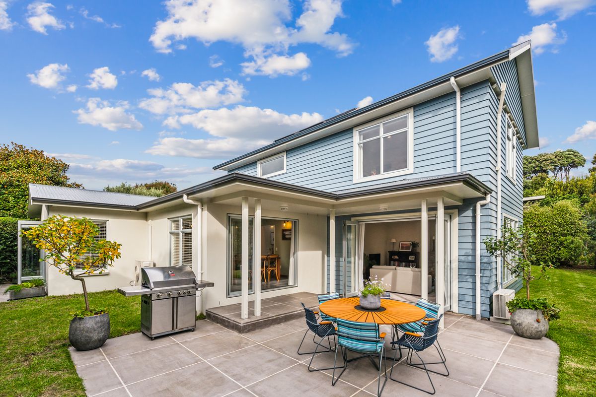 3 Southleigh, Raumati South
