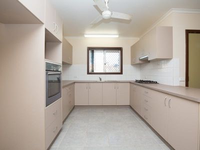 2 Eltona Close, South Hedland