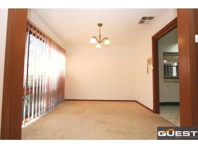 1 / 11 De Witt Street, Bankstown