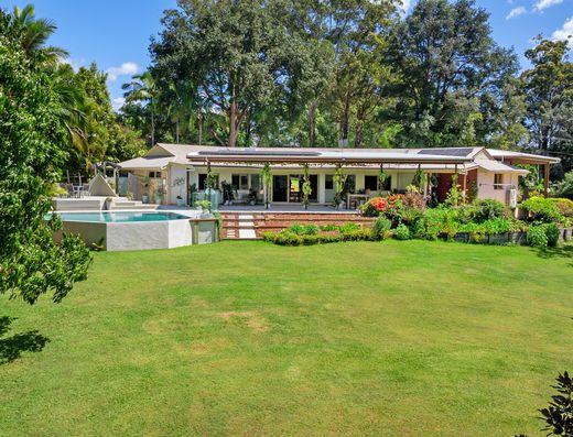 Spacious Single Level Acreage Home with Established and Productive Fruit Trees image 6
