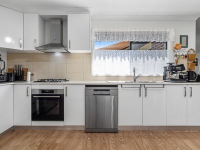 2 / 24 Eramosa Road West , Somerville