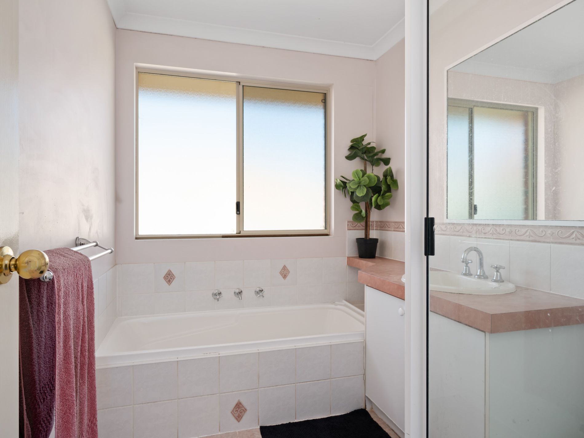 7 Hitchcock Street, Somerville