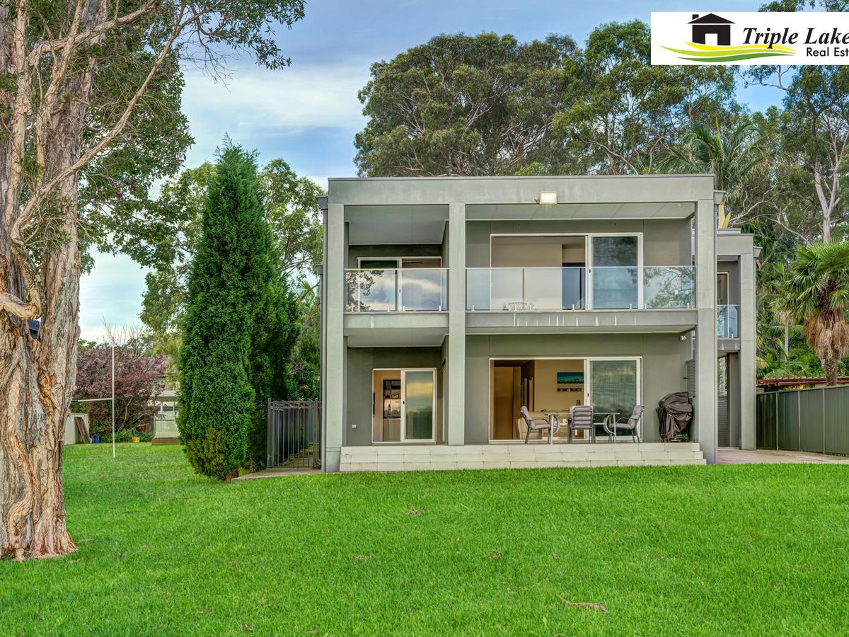 12 Gordon Avenue, Summerland Point