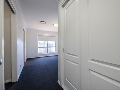 14 Ebor Way, Dubbo