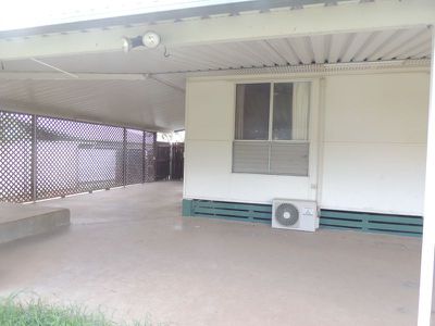 18 Leslie Drive, Moranbah