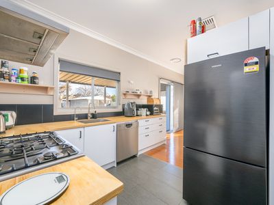 12 Field Street, Shepparton