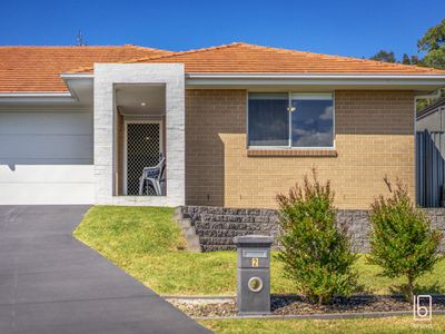 2 Eucalyptus Close, Hamlyn Terrace