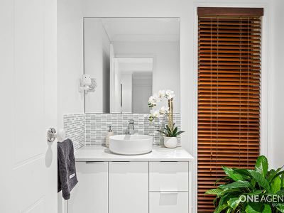 11 Saint Ives Cct, Forest Lake