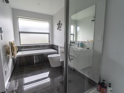 12 Robalan Close, Halswell