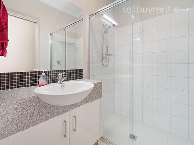 14B RUNDLE STREET, Wodonga