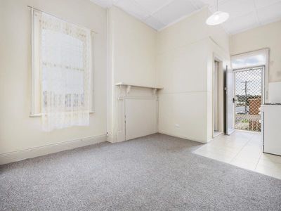 5 / 127-129 William Street, Bathurst