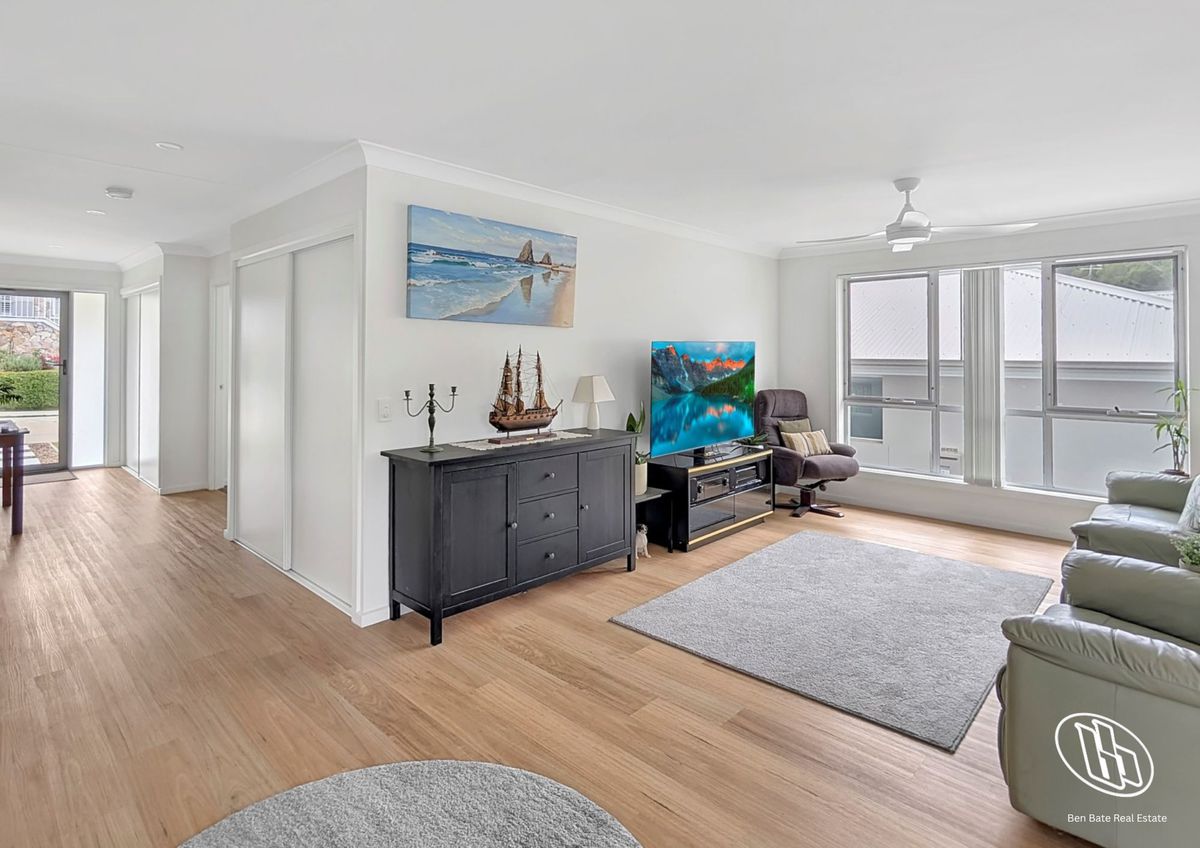 6 Yellowfin Close, Narooma