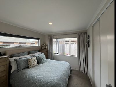 4 / 9 Fuller Close, Levin