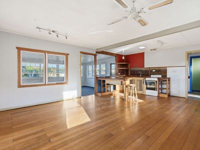 7 Sixth Avenue, Dodges Ferry