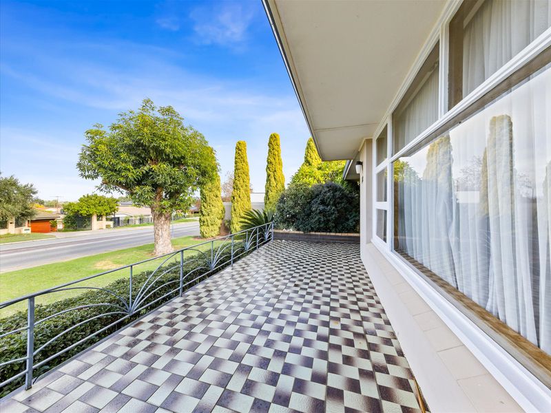 12 Barrington Street, Spearwood