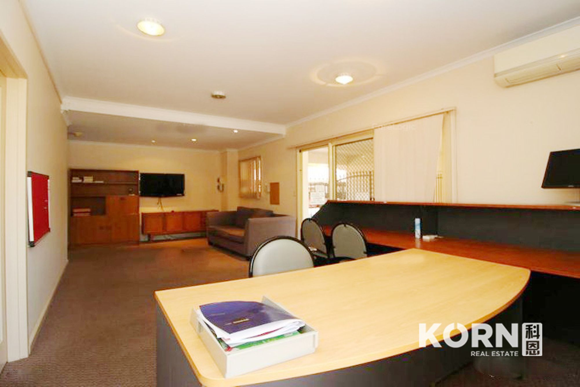 1 / 177 Angas Street, Adelaide