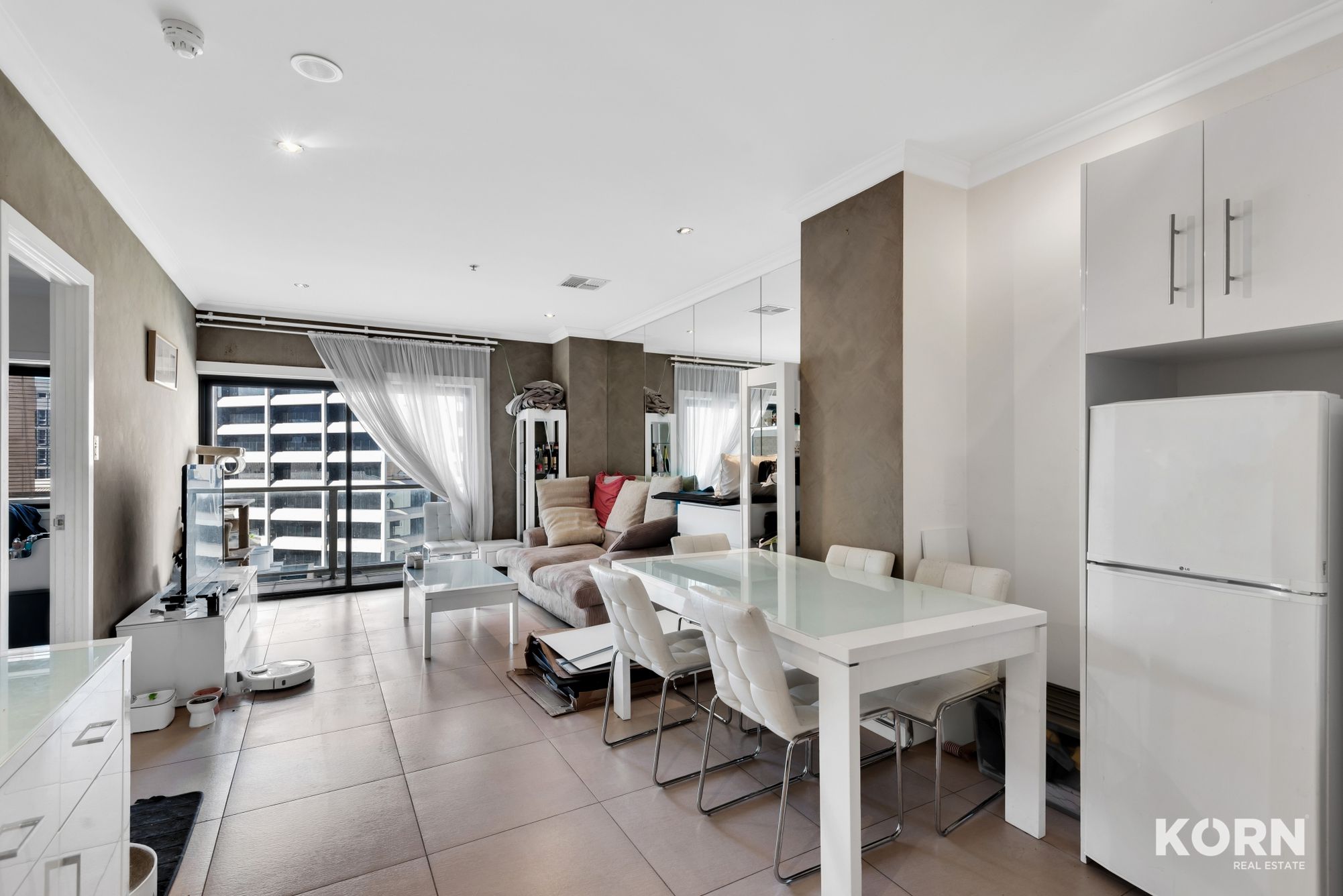 802 / 39 Grenfell Street, Adelaide
