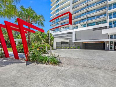 2705 / 25 East Quay Drive, Biggera Waters