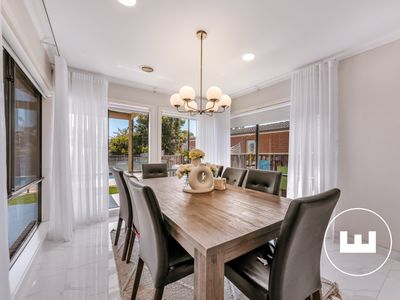 5 Eucumbene Drive, Berwick