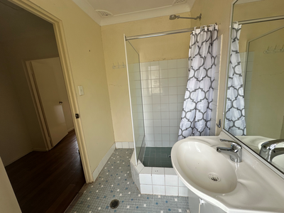 2 / 131 Gipps Street, Dubbo