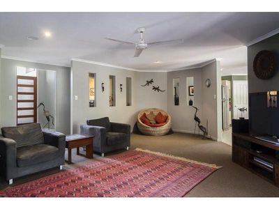 7 Finney Court, Tewantin