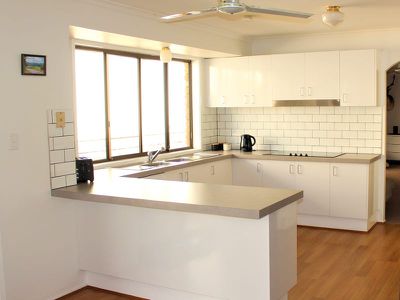 8 Zeeman Street, Rochedale South