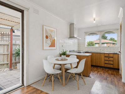 4 Elaine Ct, Cranbourne