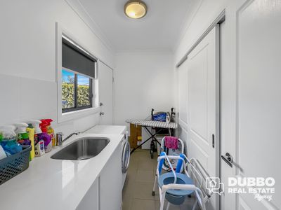 15 Bayou Avenue, Dubbo