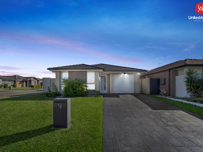12 Gorgon Avenue, Elizabeth Hills