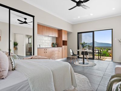 33 Gallery Drive, Mount Sheridan