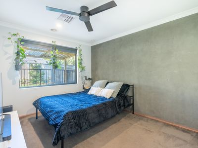 18 Oak Way, Baldivis