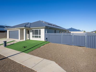 6 Colac Close, Kialla