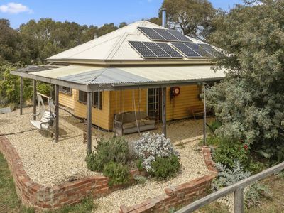 110 Bassett Lane, Hilldene