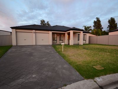 10 SWIFT COURT, Wodonga