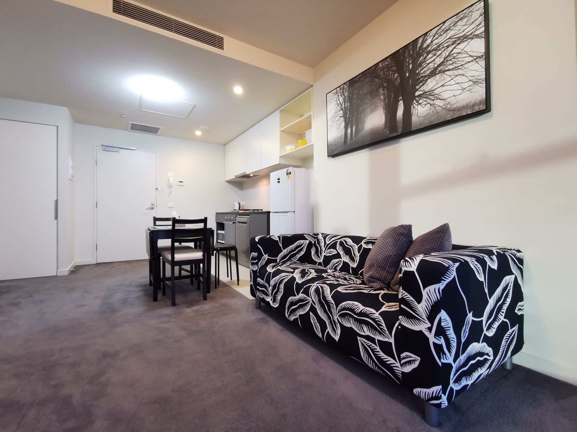 6404 / 568 Collins Street, Melbourne