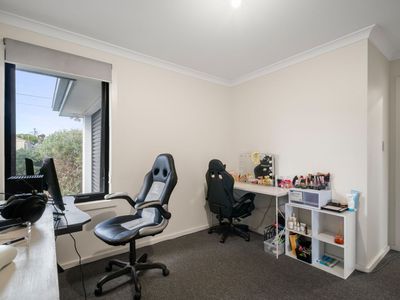 3 / 39 Adelaide Street, George Town