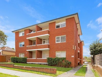 8 / 15 St Albans Road, Kingsgrove
